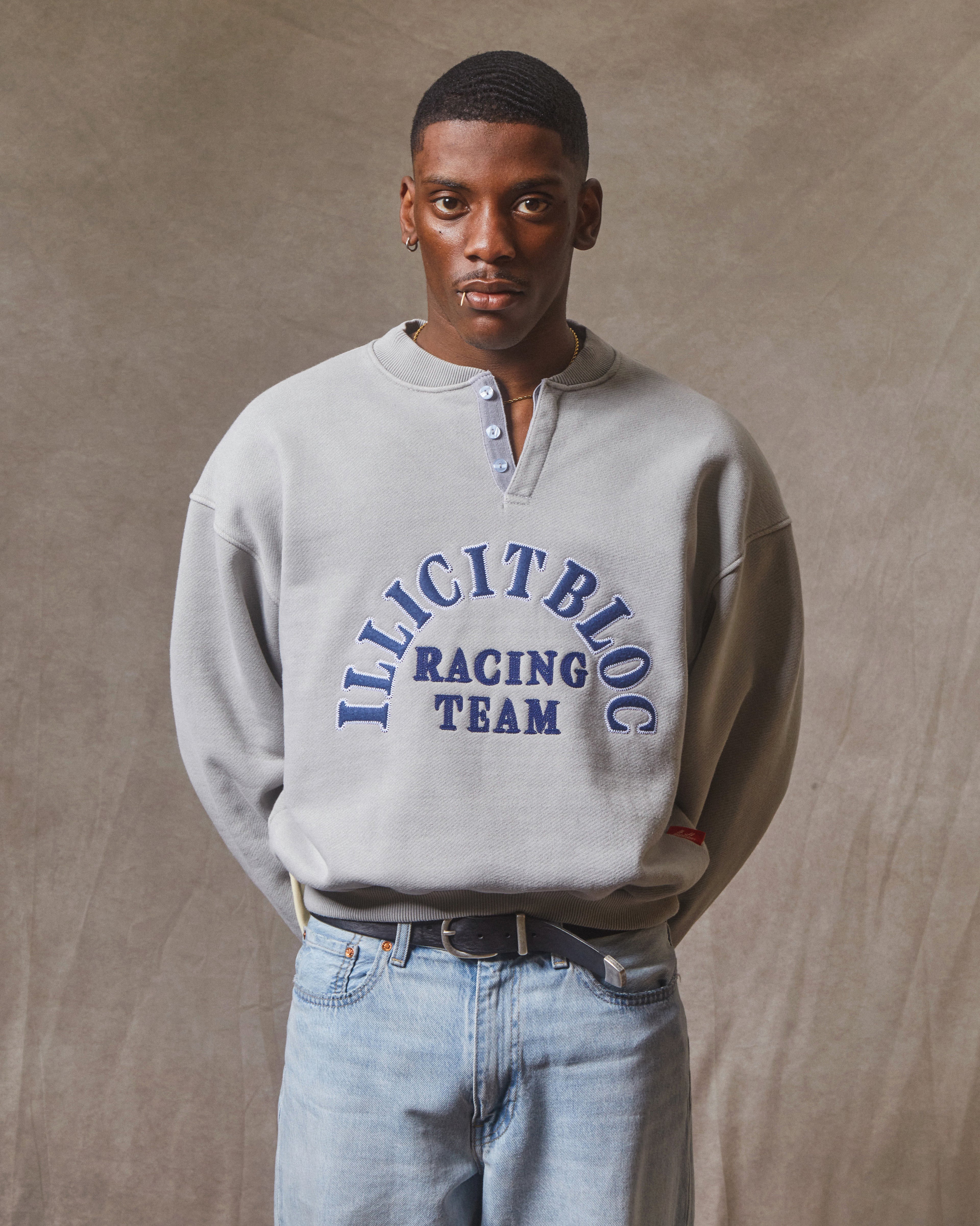 Racing Appliqué Henley Crewneck - Powder Grey