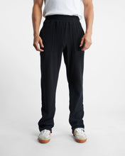 Load image into Gallery viewer, RUNNING CLUB STRAIGHT LEG - WASHED BLACK
