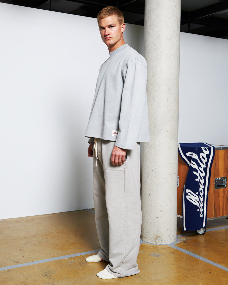 APRÈS LONG SLEEVE T-SHIRT - POWDER GREY