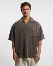 Load image into Gallery viewer, SHORT SLEEVE DRILL TOP - WASHED BROWN
