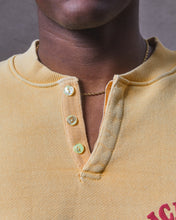 Load image into Gallery viewer, RACING TEAM HENLEY CREWNECK - MIMOSA
