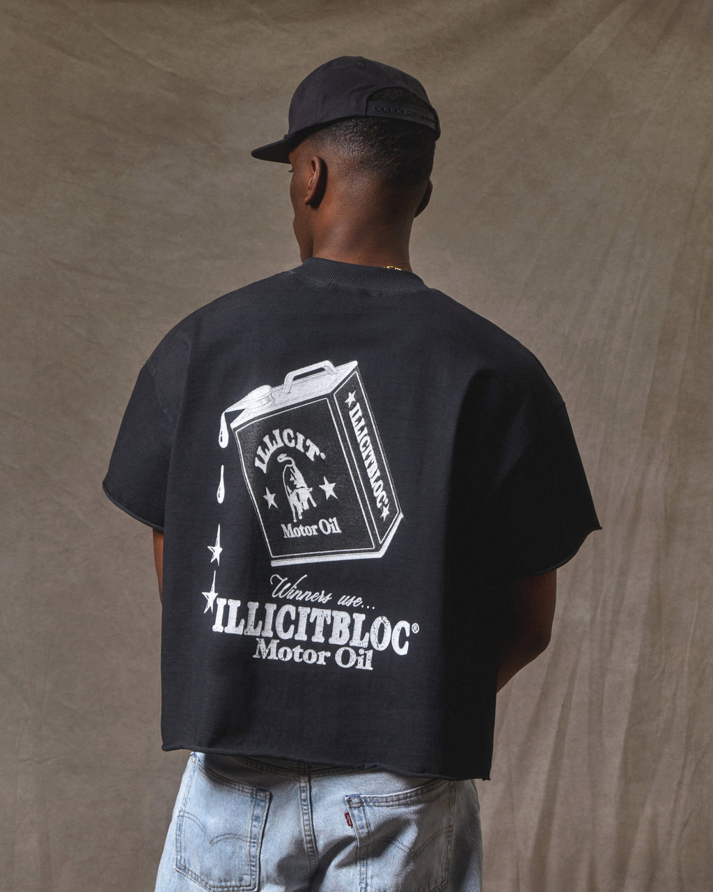 Oil Can Raw Hem T-shirt - Vintage Black