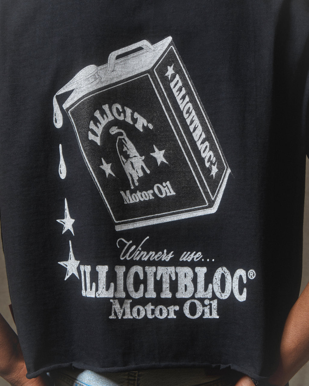 Oil Can Raw Hem T-shirt - Vintage Black