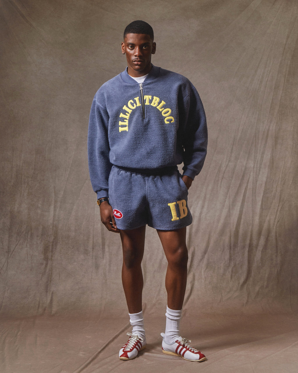 Reverse Spellout 1/4 Zip - Washed Navy