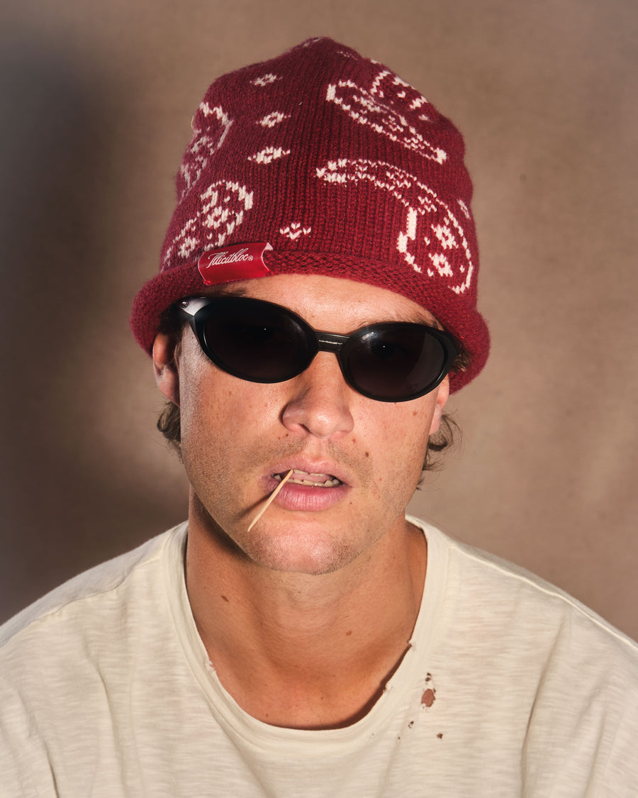 BANDANA ROLLBACK BEANIE - RED