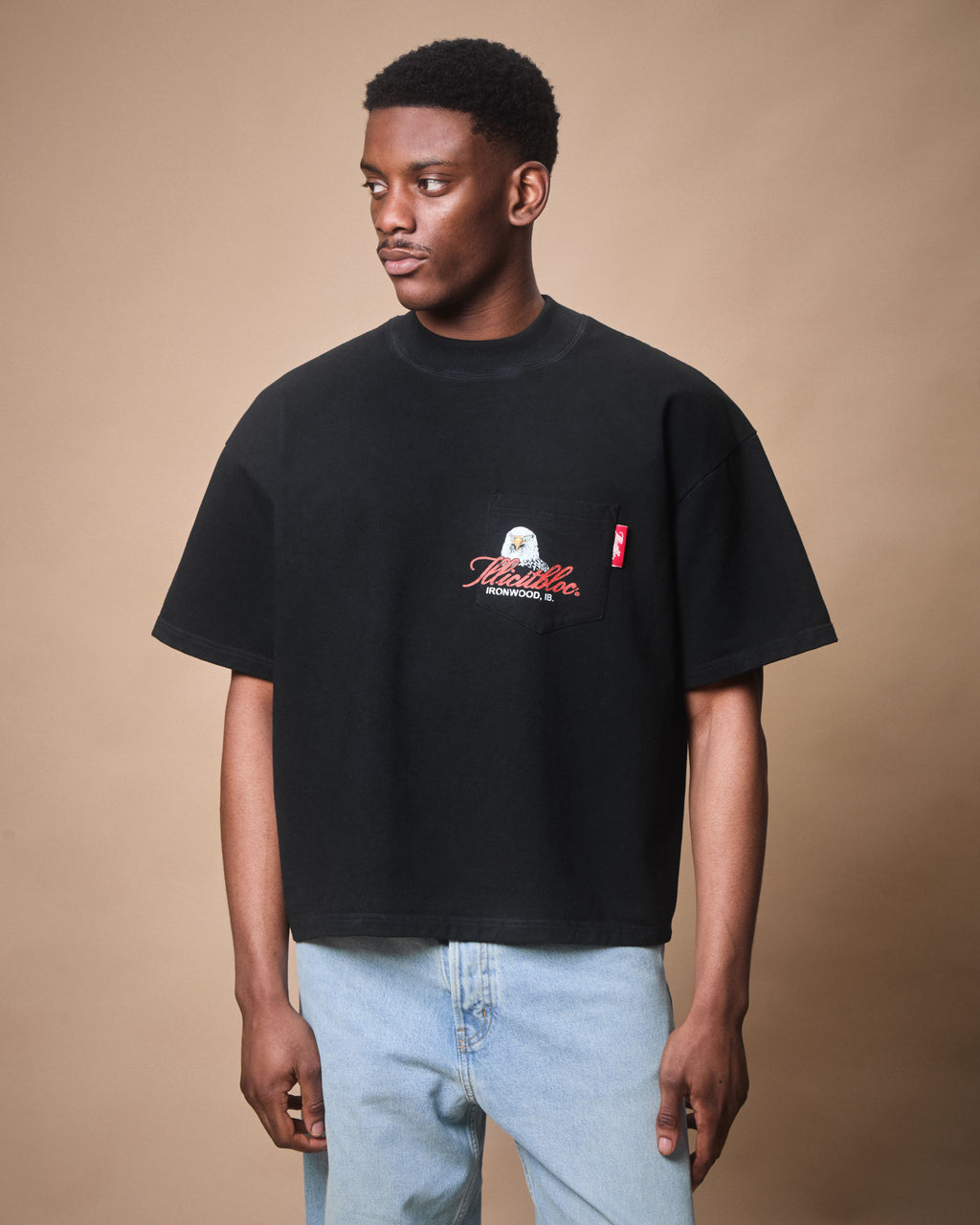 EAGLE CLOUDWEAVE™ POCKET T-SHIRT - VINTAGE BLACK