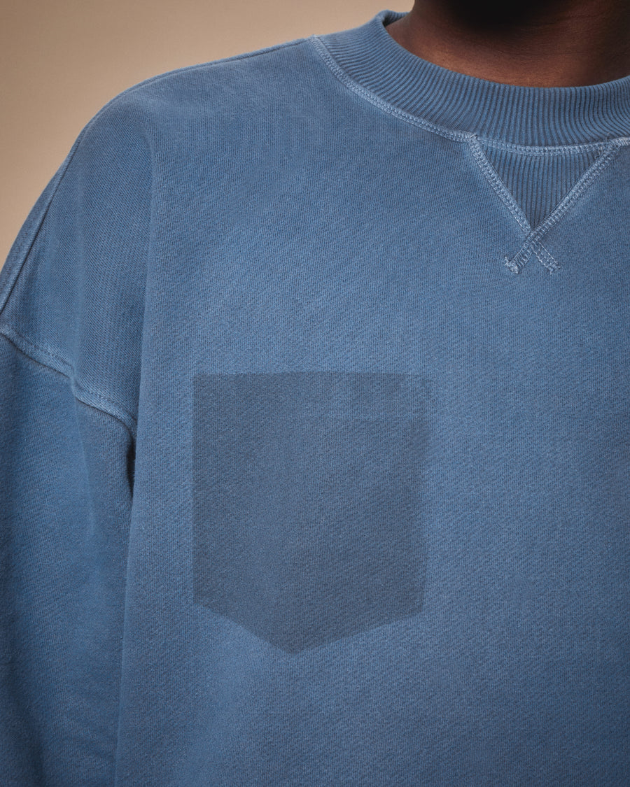 LEATHERS IRONWEAVE™ FADED POCKET SWEATSHIRT - CHORE BLUE
