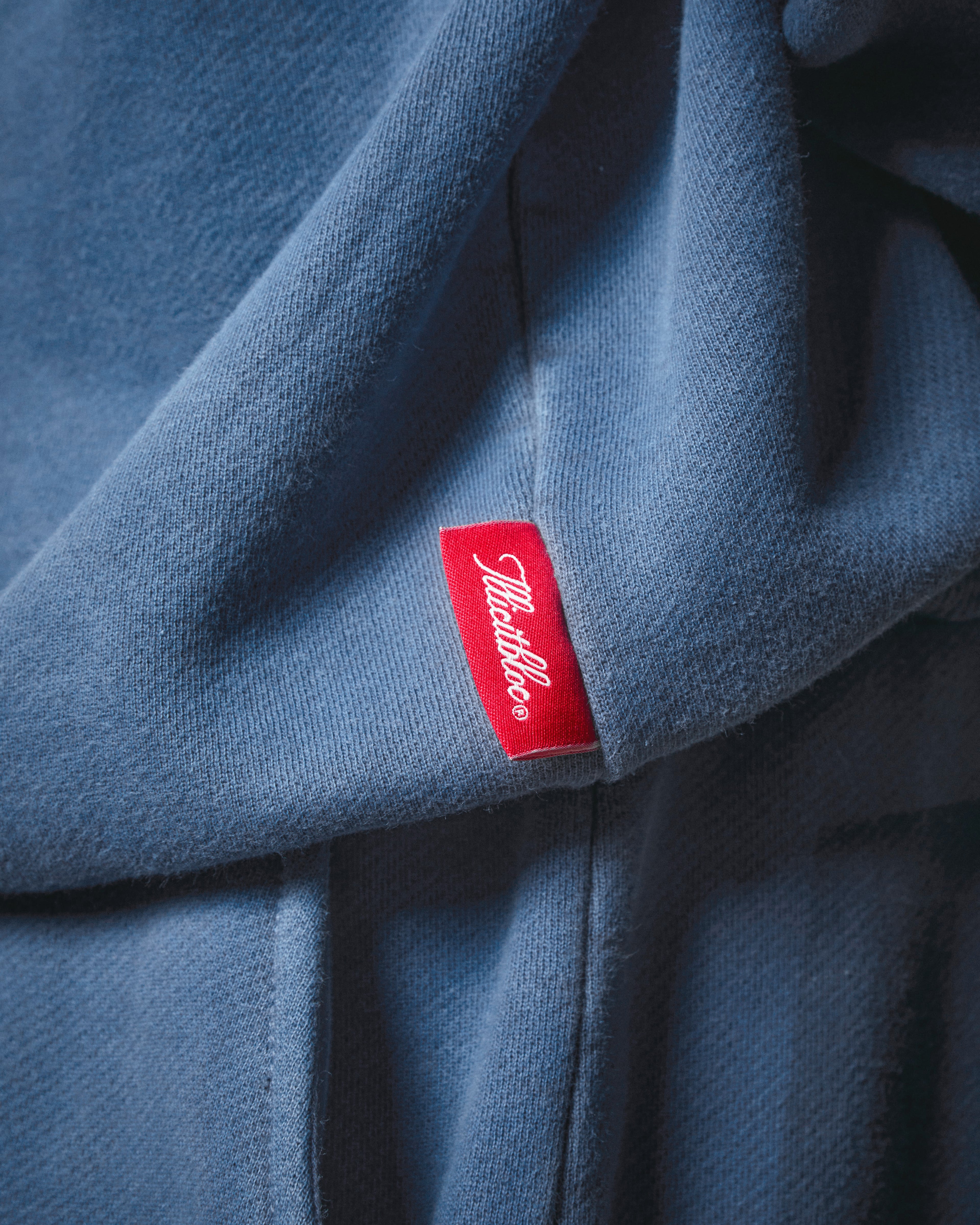 LEATHERS IRONWEAVE™ FADED POCKET SWEATSHIRT - CHORE BLUE