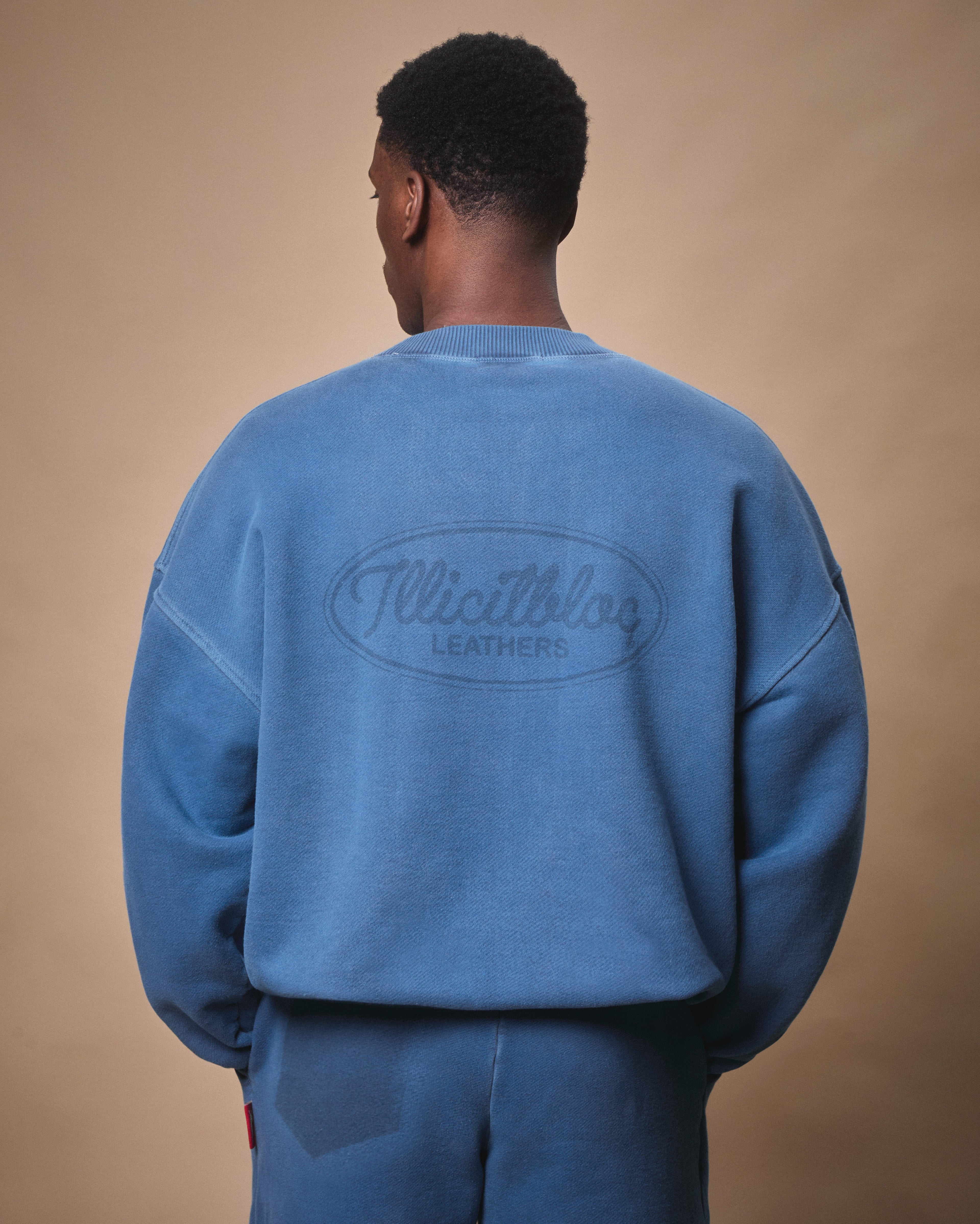 LEATHERS IRONWEAVE™ FADED POCKET SWEATSHIRT - CHORE BLUE