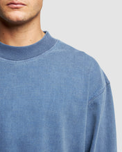 Load image into Gallery viewer, APRÈS LONG SLEEVE T-SHIRT - WASHED NAVY
