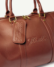 Load image into Gallery viewer, RESORT DUFFLE BAG - NUT BROWN

