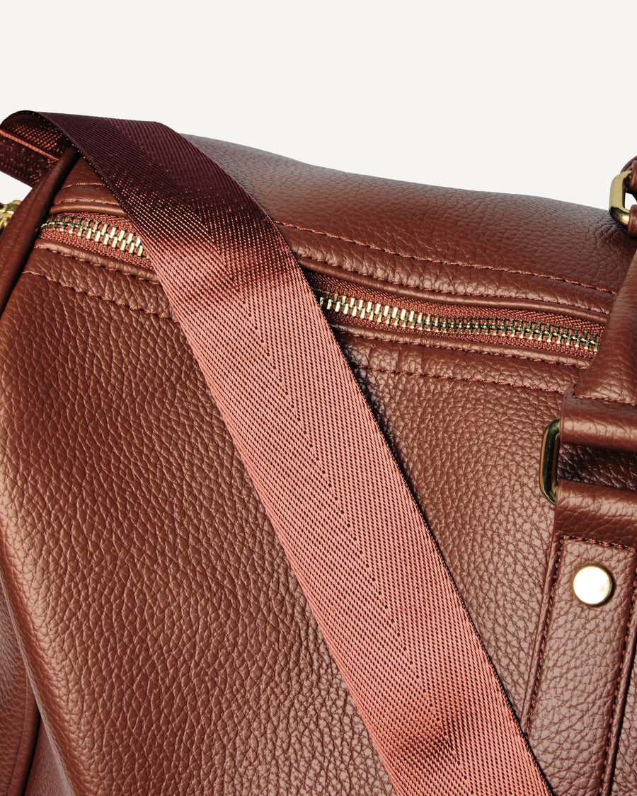 RESORT DUFFLE BAG - NUT BROWN
