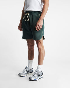 OVERLOCK RUNNING SHORTS - BOTTLE GREEN