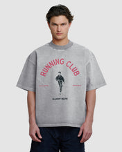 Load image into Gallery viewer, RUNNING CLUB T-SHIRT - POWDER GREY
