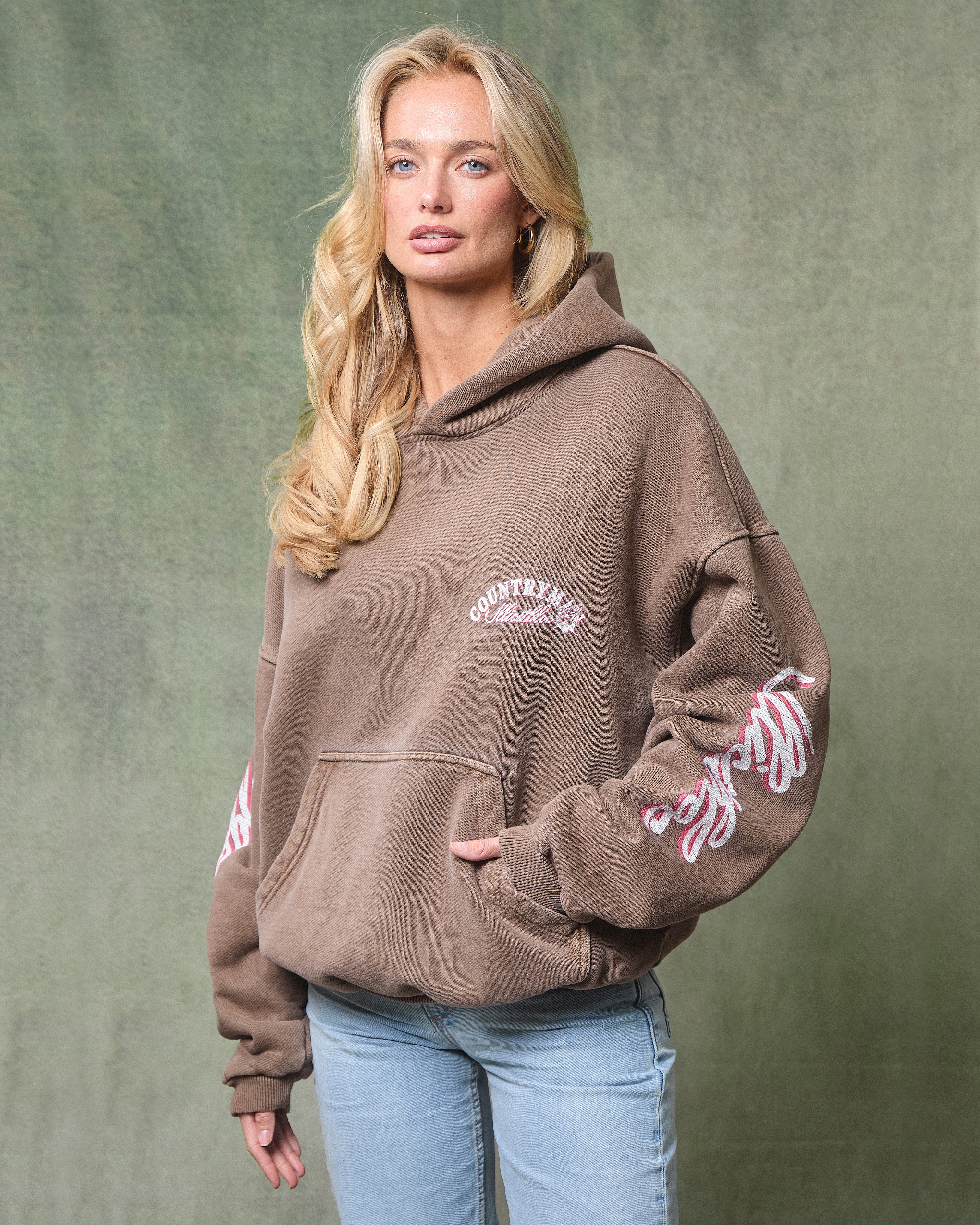 Hooked Hoodie - Washed Brown