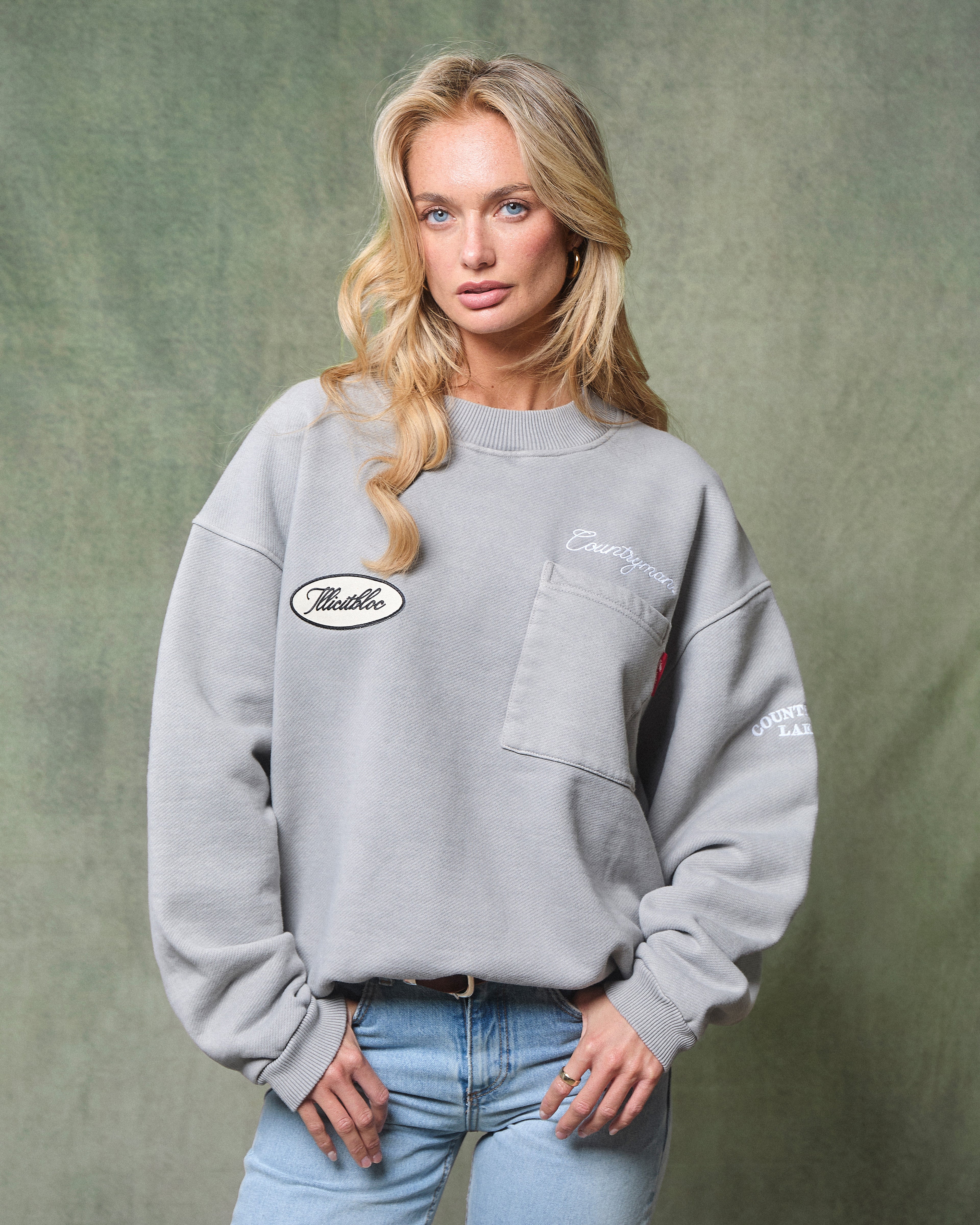 CLUBHOUSE POCKET SWEATSHIRT - POWDER GREY