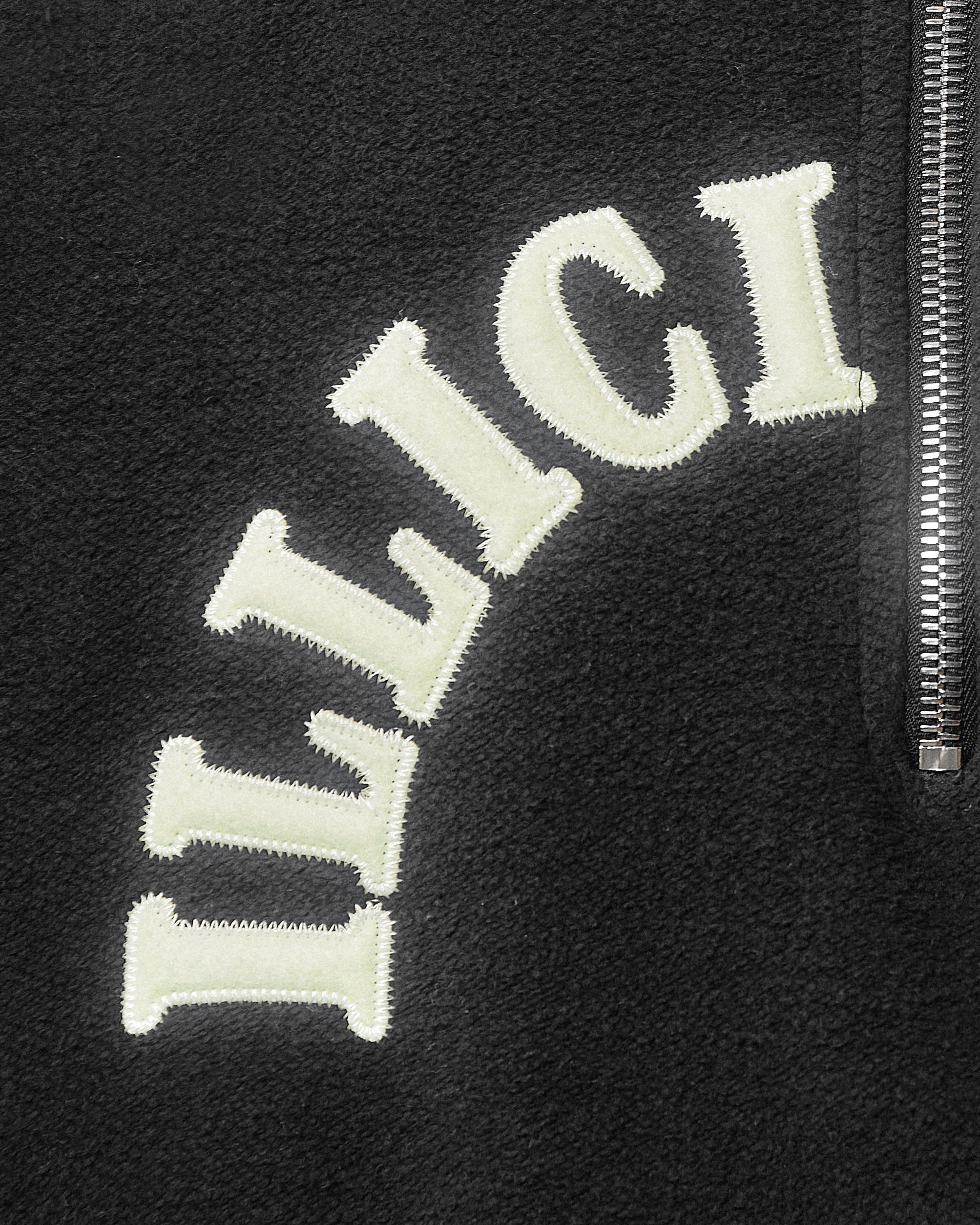 Reverse Spellout 1/4 Zip - Vintage Black