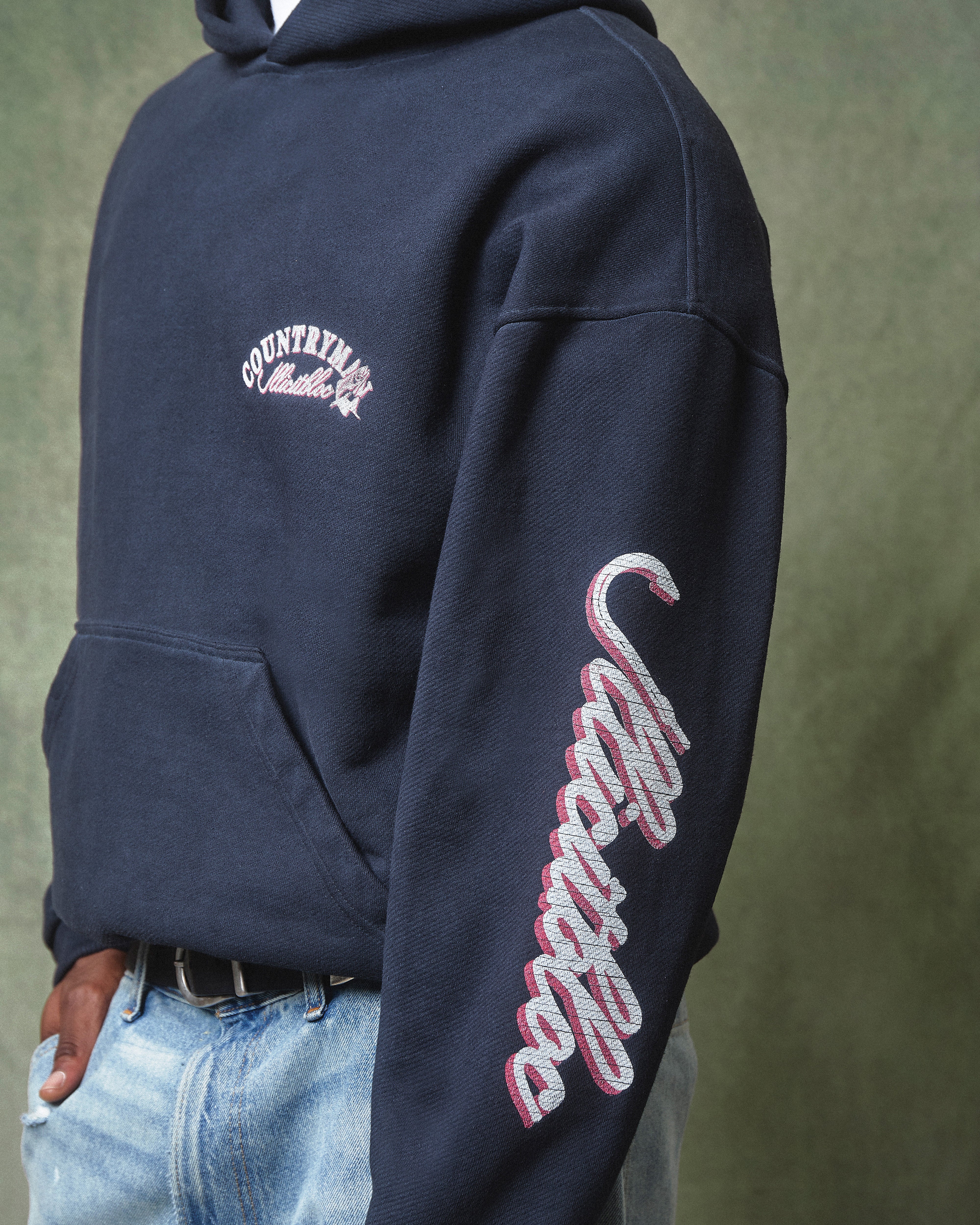 HOOKED IRONWEAVE™ HOODIE - VINTAGE BLACK – Illicitbloc