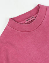 Load image into Gallery viewer, IB SPORTSWEAR T-SHIRT - WASHED MAGENTA
